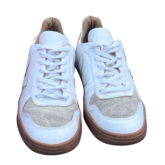Veja V-10 Chromefree White Leather Natural Sahara Men’s Sneakers Runners Size 9 - Picture 2 of 11